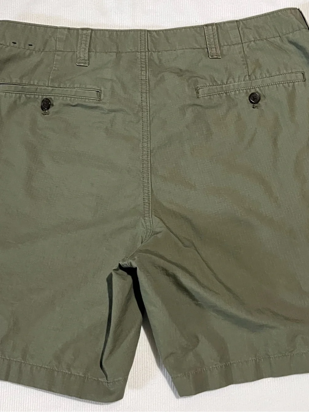 J. Crew Men's Olive Green Flat Front Casual Shorts